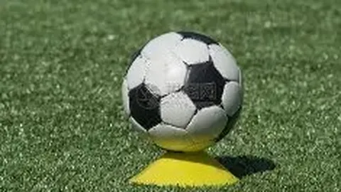 “NBA惊现22胜16负奇观！连败鹈鹕受让之谜，破解悬念时刻将至！